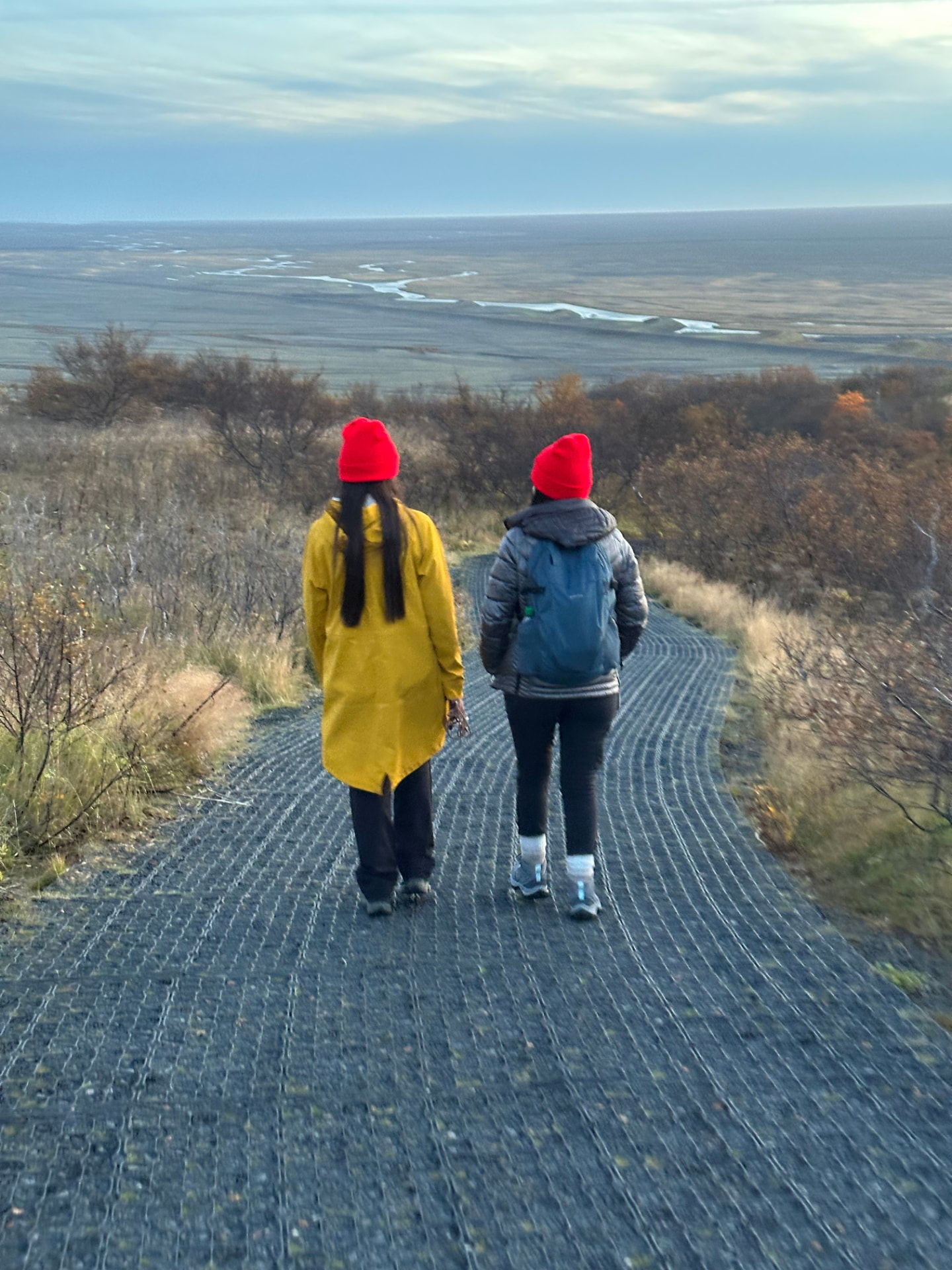 Caminata Weppa con vista a los ríos glaciares de Islandia